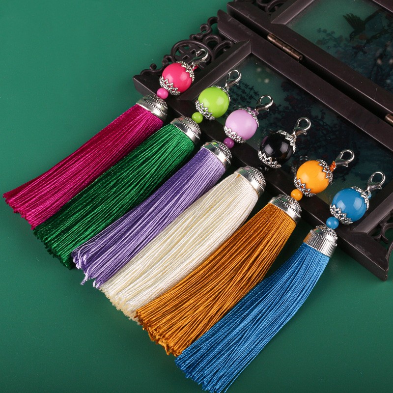 Vintage Sewing Textile - พู่ห้อยลูกปัดวินเทจ 10 ชิ้น พร้อมตัวล็อกแบบก้ามปู สำหรับงาน DIY