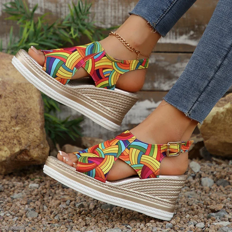 Rainbow Graffiti WEDGE รองเท้า - Elastic Waistband Roll บทวิจารณ์และราคา