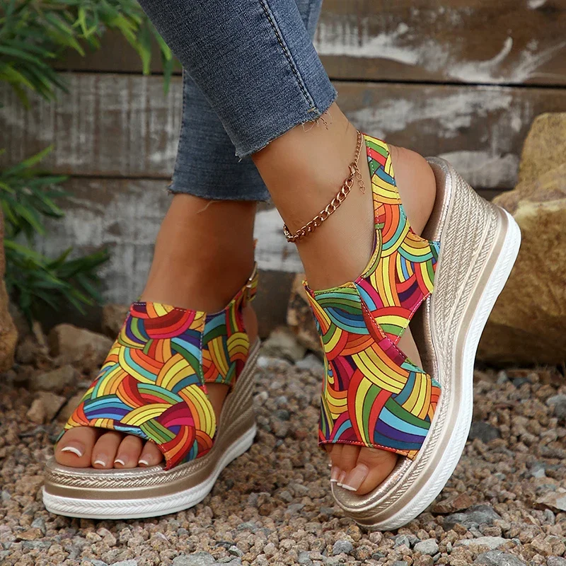Rainbow Graffiti WEDGE รองเท้า - Elastic Waistband Roll บทวิจารณ์และราคา