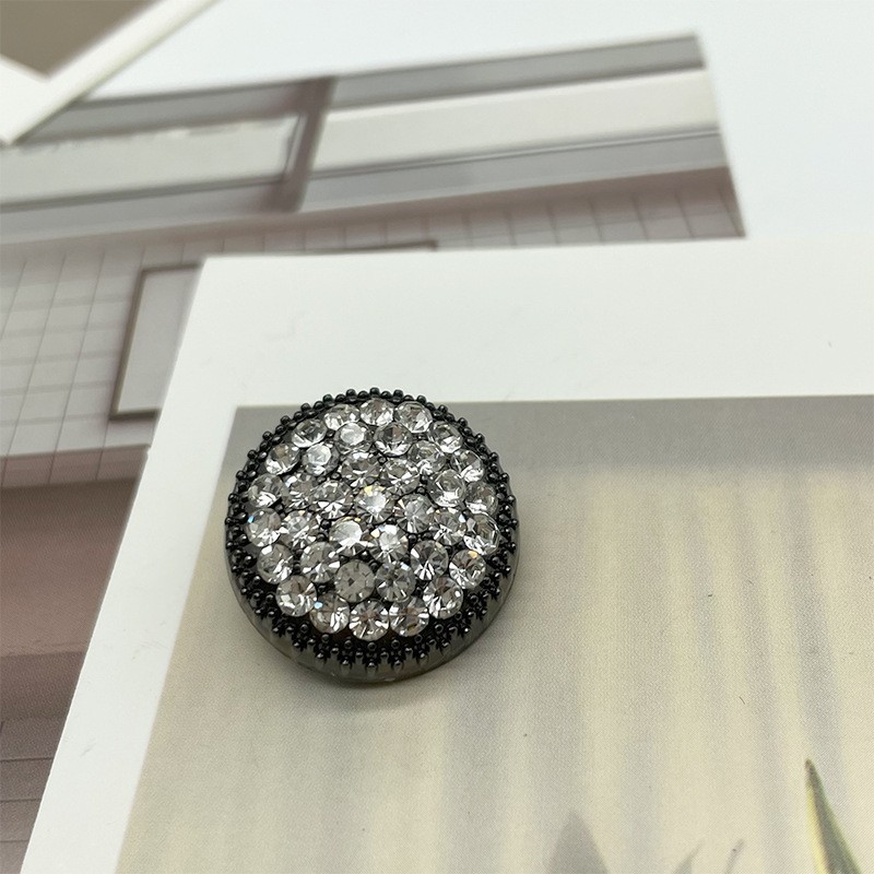 Luxcy โลหะ Rhinestone ปุ่ม 10  - Button Hole Cutter บทวิจารณ์และราคา