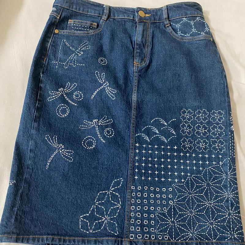 ชุดเย็บปักถักร้อยด้วยมือบนผ้าเ - Sewing Embroidery Fabric บทวิจารณ์และราคา